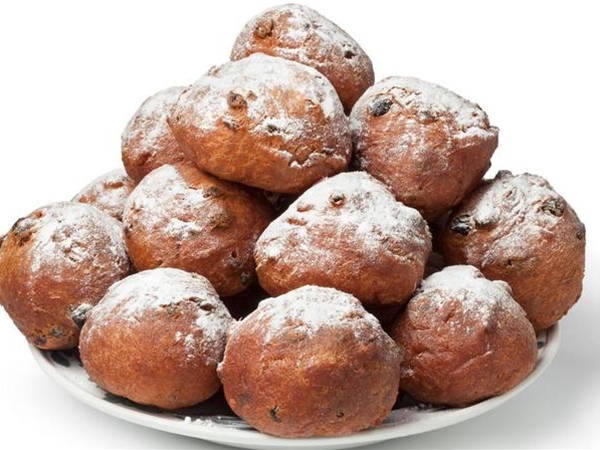 oliebollen met rozijnen